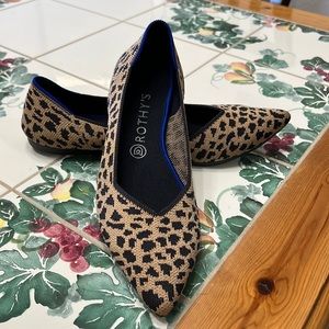 Rothy’s Cheetah Print size 10 pointy toe flats